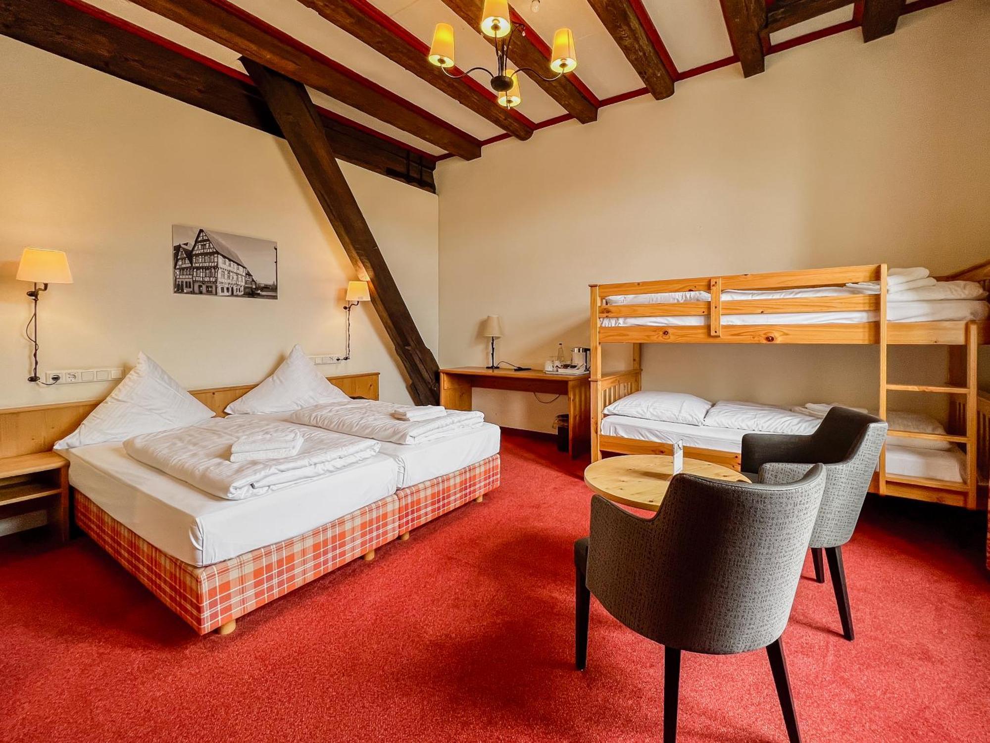 Herzogskelter Restaurant Hotel Güglingen Buitenkant foto